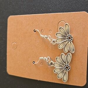Handcrafted fan Earrings